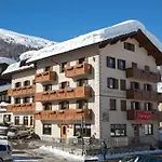 San Rocco 3*