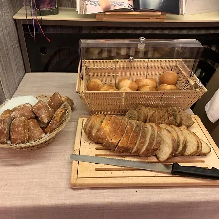 Hotel San Rocco 3*