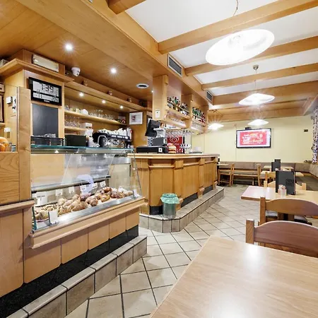 Hotel San Rocco 3*